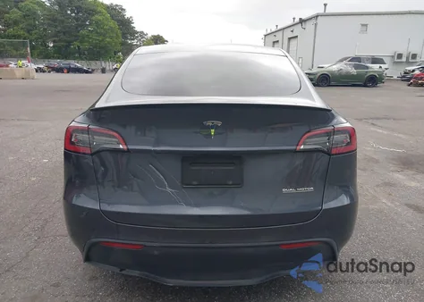 2022 Tesla Model Y Performance Dual Motor All-Wheel Drive from USA, damaged, VIN 7SAYGDEF5NF544542